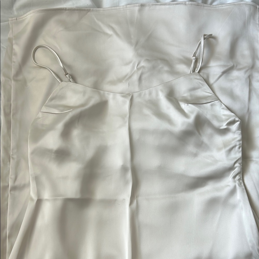 Meshko Jacinda Dress - Picture 4 of 9